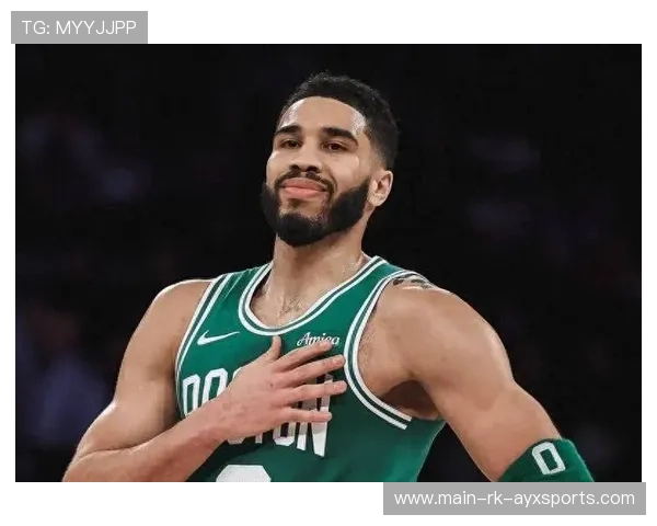 塔图姆私下训练曝光：核心变更造就新赛季统治力